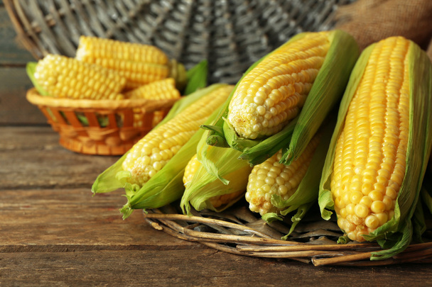 Fresh corn on cobs - Foto, Imagem