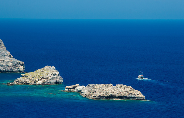 Kilátás Lindou Bay-re innen: Lindos Rhodes Island, Görögország - Fotó, kép