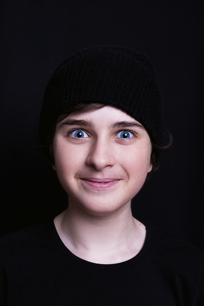 Portrait of a teen boy in a black cap - Foto, Imagem
