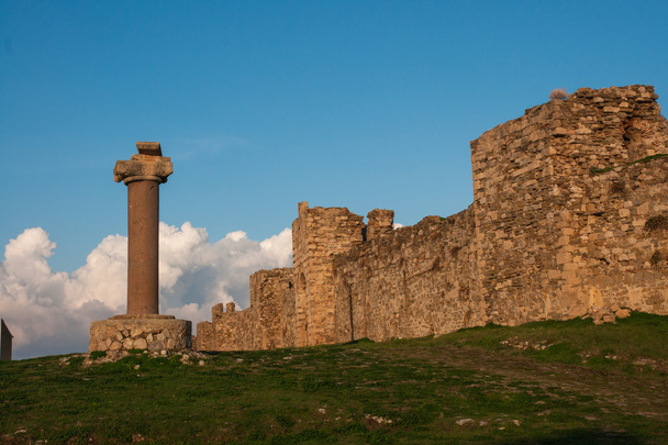 Ruïnes van het fort van Methoni, Peloponnesos, Griekenland - Foto, afbeelding