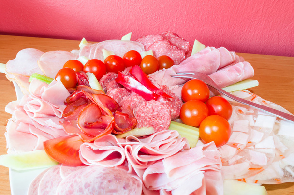 Meat plate sausage plate - 写真・画像