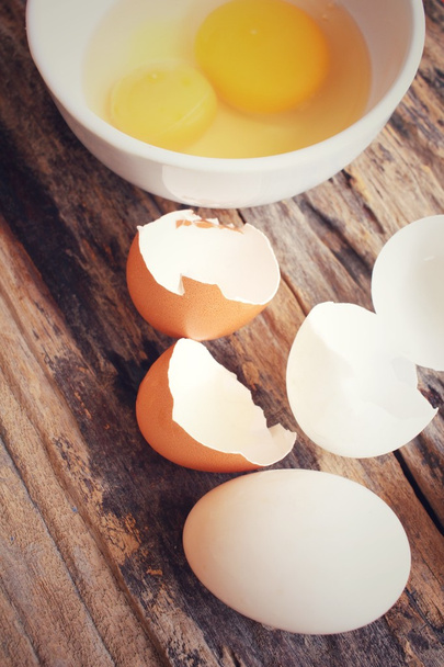 Eggs in a bowl - Valokuva, kuva