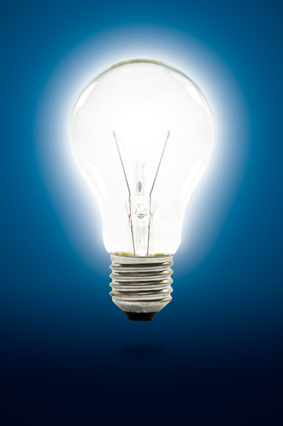 Light bulb with clipping path - Фото, изображение