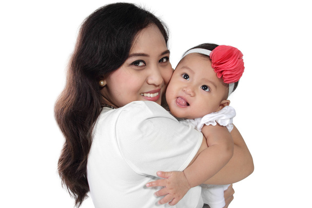 felice madre abbracciare il suo bambino
 - Foto, immagini