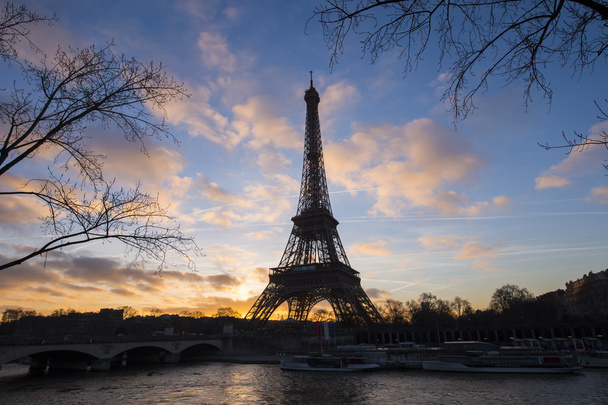 Eiffelturm bei Sonnenuntergang - Foto, Bild