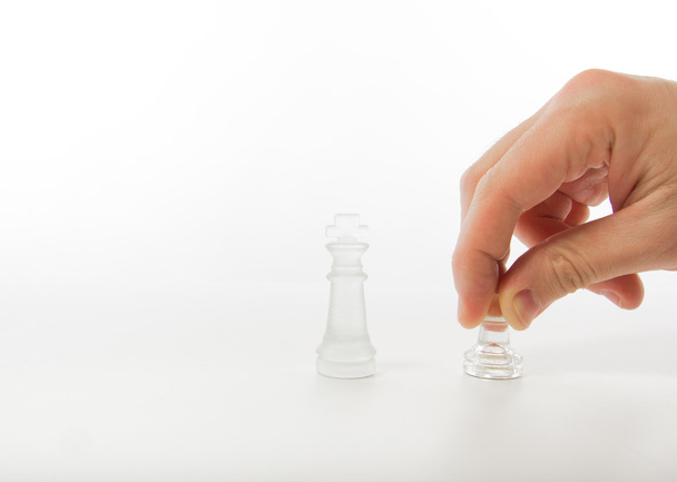 Scacco matto. Uomo d'affari che gioca a scacchi. Strategia di business concept, leadership, team e successo
 - Foto, immagini