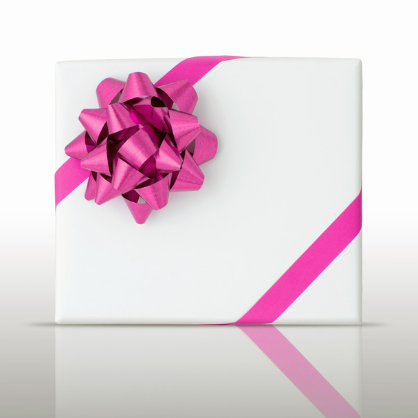 Pink star and Oblique line ribbon on White paper box - Foto, imagen