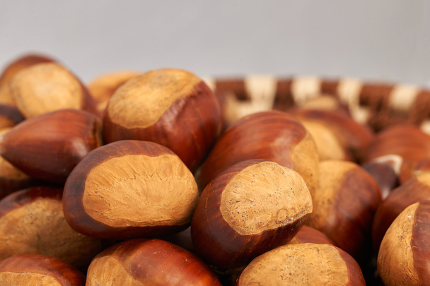 Basket of large chestnuts - Photo, Image