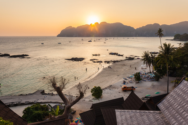 pôr-do-sol ilha tailandesa
 - Foto, Imagem