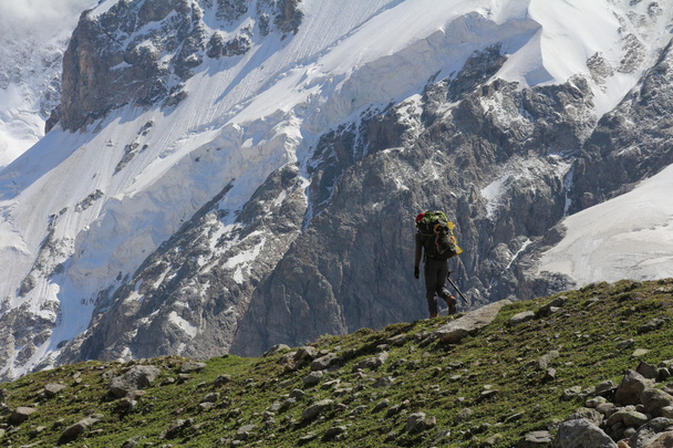 Climber in the mountains - Foto, imagen