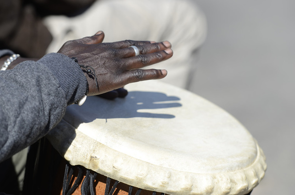 hands of musician playing the tomtoms - Foto, immagini