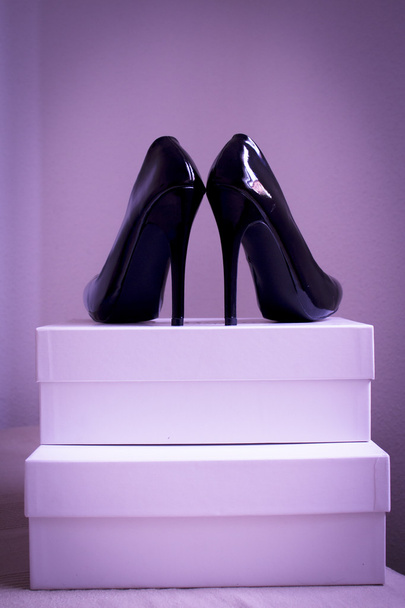 chaussures à talons hauts noirs - Photo, image