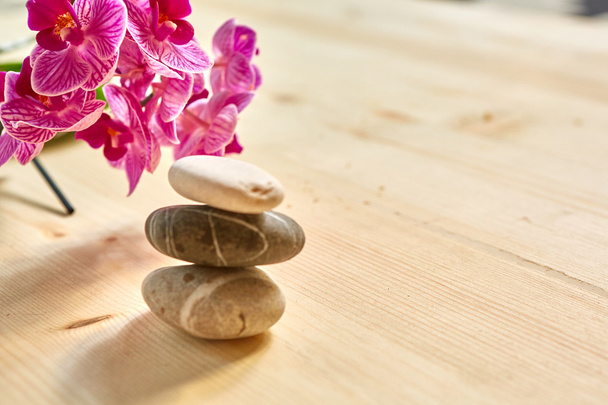 Zen kavics egyensúlyt. gyógy- és egészségügyi koncepció. - Fotó, kép