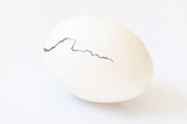 Cracked egg - Foto, Imagem