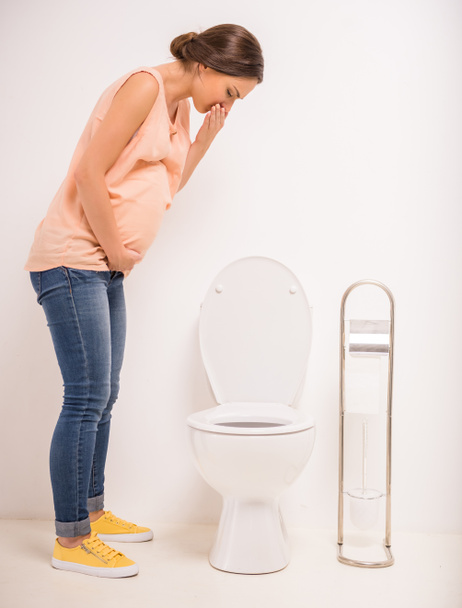 kadın tuvalette - Fotoğraf, Görsel
