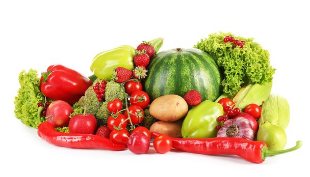 Композиція зі свіжими фруктами та овочами ізольовані на білому
 - Фото, зображення