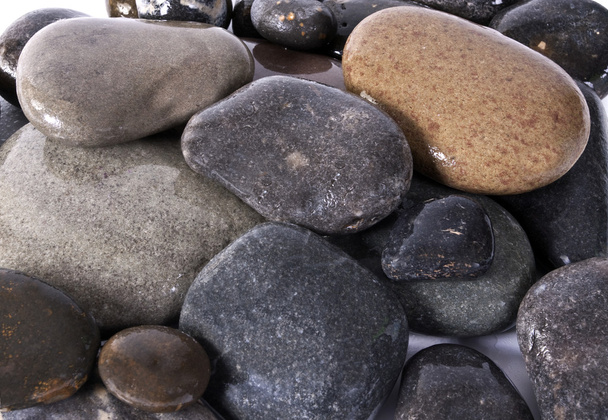 Pedras pretas com gotas
 - Foto, Imagem
