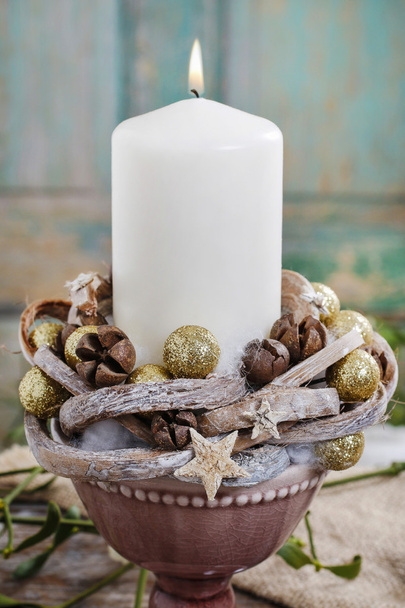 Christmas decoration with candle and cones - Fotografie, Obrázek
