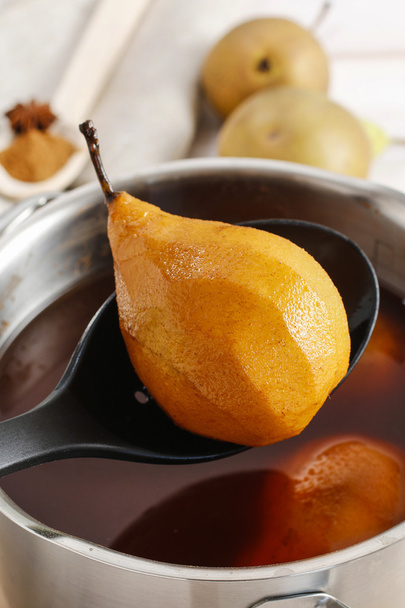 Pears with cinnamon - Фото, изображение