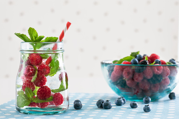 Fresh raspberry mojito - Photo, Image