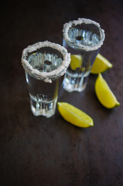 tequila avec de la chaux
 - Photo, image
