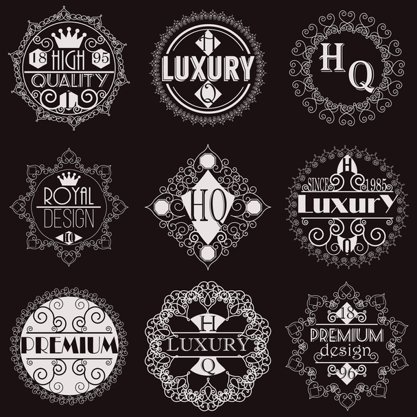 Retro Design Luxury Insignias Logotypes Template Set. Line Art Vector Vintage Style Victorian Swash Elements. Elegant Geometric Shiny Floral Frames. - ベクター画像