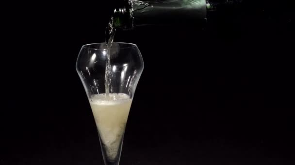 Champagne flowing into glass - Footage, Video