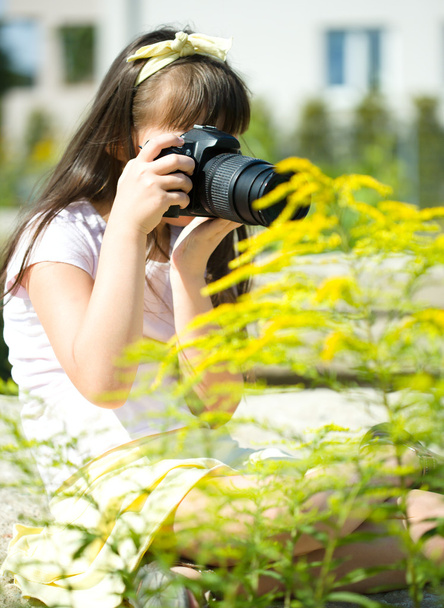 Girl taking picture on natural - Photo, Image