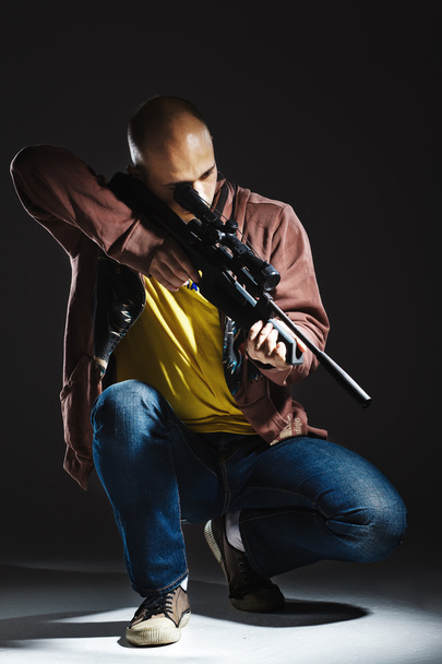 Снайпер с винтовкой
 - Фото, изображение