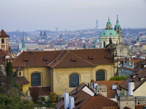 Panoramica della città di Praga
 - Foto, immagini