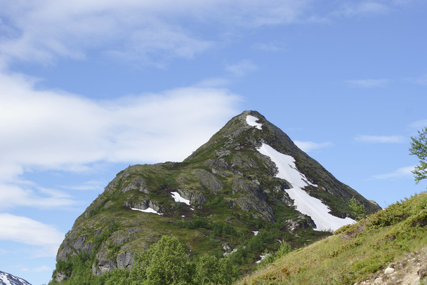 La cima de la montaña en Jotunheimen
 - Foto, imagen