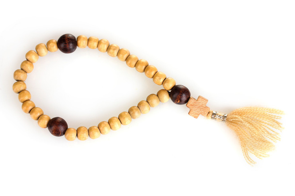 Wooden rosary isolated on white - Φωτογραφία, εικόνα