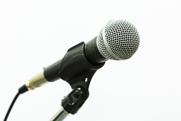 Close-up de microfone na sala de concertos ou na sala de conferências, Close up de microfone antigo na sala de conferências
 - Foto, Imagem