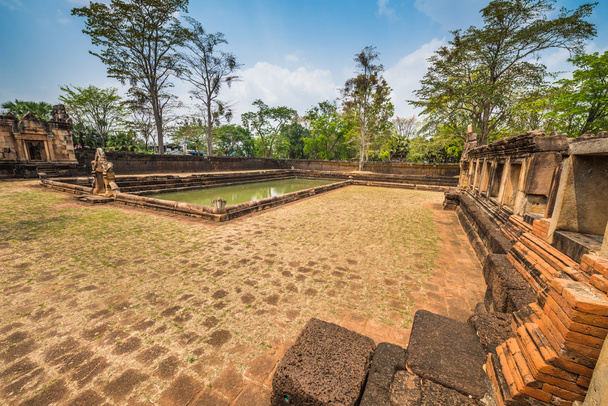 Parque histórico Prasat Muang Tam
 - Foto, Imagen