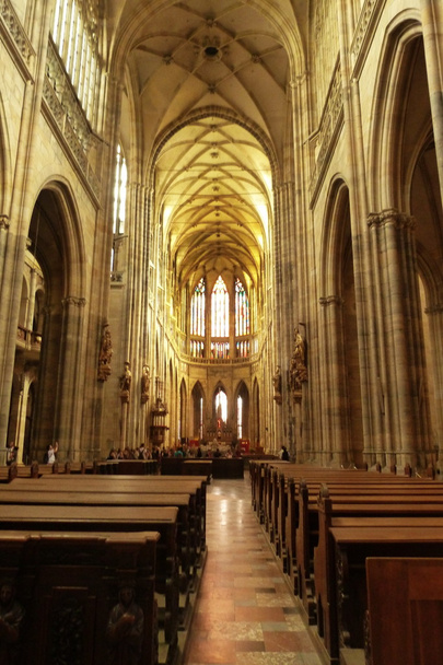 belső tér a katedrális Szent Vitus, Prága, Cseh Köztársaság - Fotó, kép