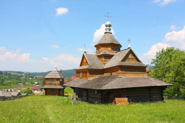 De kerk van de geboorte van de Maagd in Vorokhta - Foto, afbeelding