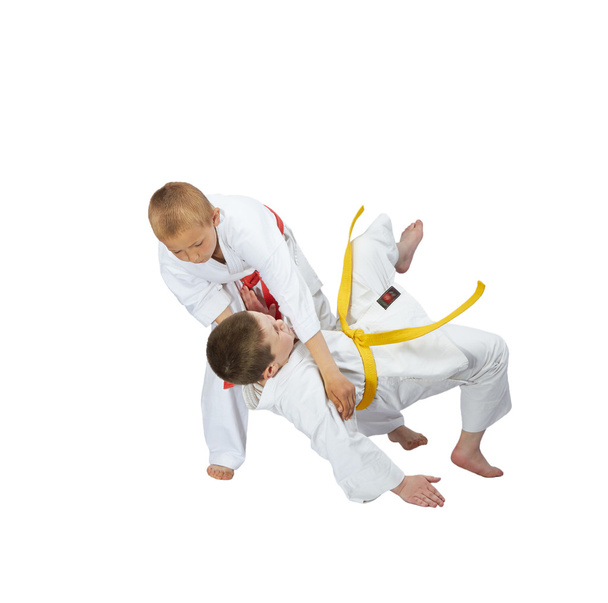 Em judogi atletas são arremessos de treinamento
 - Foto, Imagem