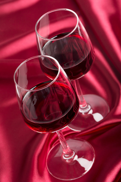 Two wine glasses - Zdjęcie, obraz
