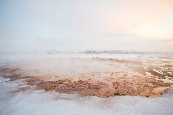 Gejzír během zimy, Island, Skandinávie - Fotografie, Obrázek
