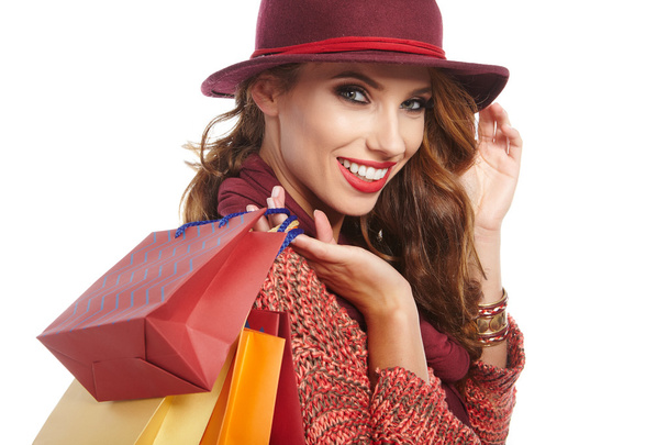 winkelen vrouw met zakken - Foto, afbeelding