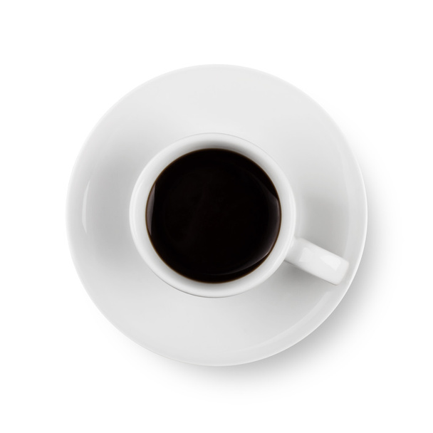 Siyah kahve beyaz Kupası plaka üzerinde. İzole - Fotoğraf, Görsel