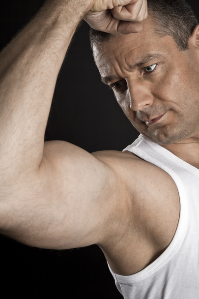 Bodybuilding man - Foto, afbeelding