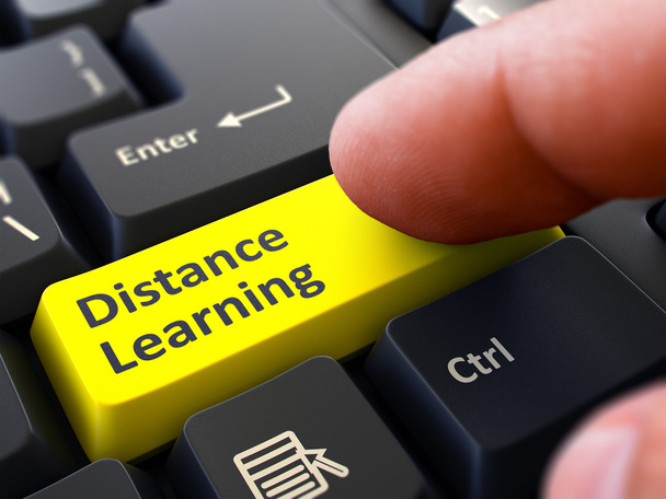 Press Button Distance Learning on Black Keyboard. - Фото, зображення