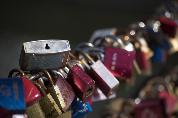 love locks on a bridge railing - Foto, Imagem