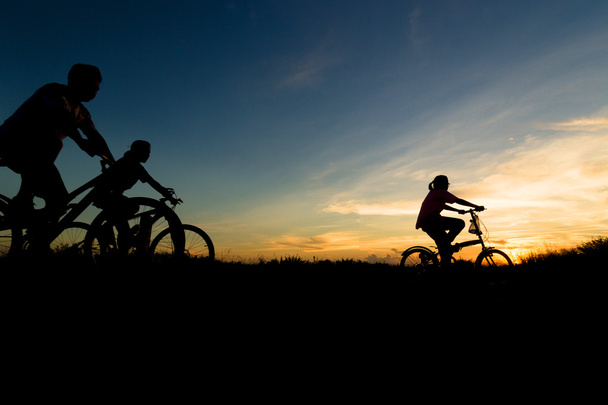 Silhouette de vélo
 - Photo, image
