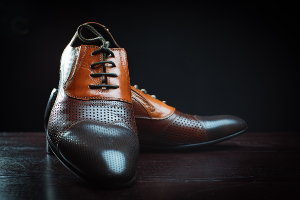 Modne skórzane buty dla mężczyzn - Zdjęcie, obraz