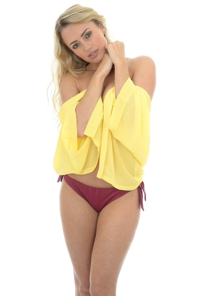 Beautiful Sexy Young Caucasian Woman Posing PIn Up In A Yellow Shirt - Fotografie, Obrázek