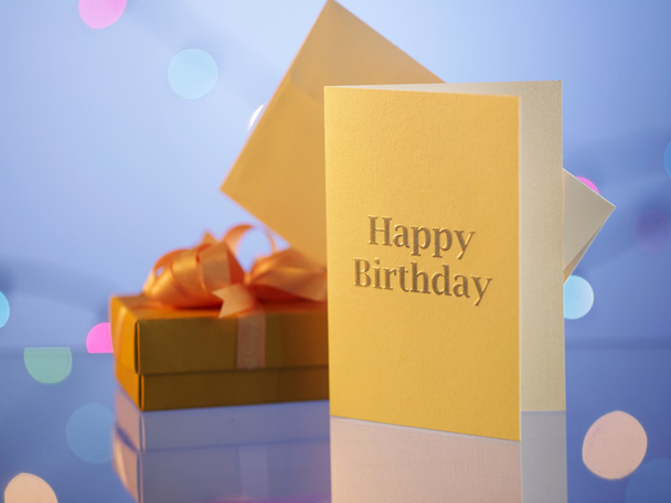 birthday card with a gift - Фото, изображение