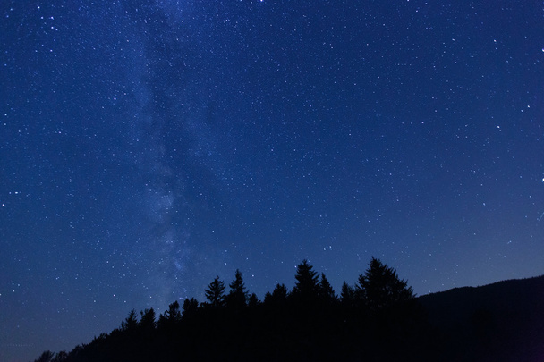 Blue night sky with stars and visible Milky way - Zdjęcie, obraz