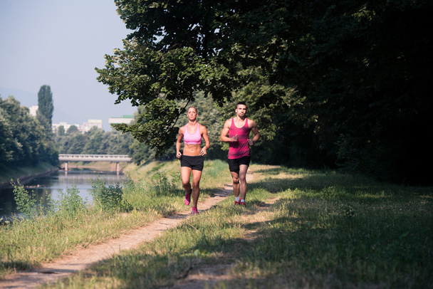 Couple Runner Running City Park - Valokuva, kuva